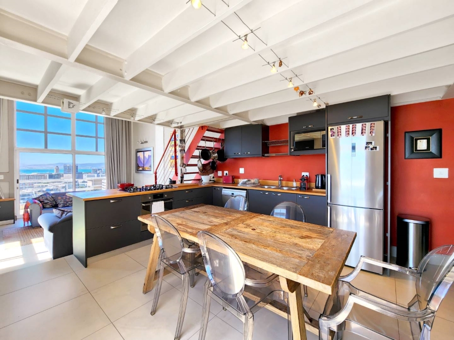 1 Bedroom Property for Sale in Green Point Western Cape